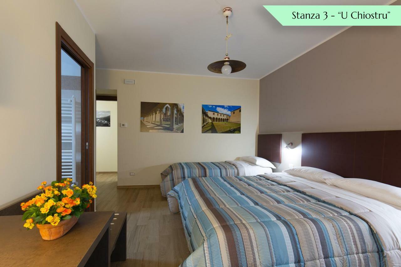 B&B Loreto Sant'Angelo di Brolo Eksteriør billede